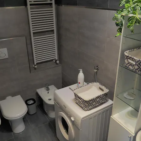 Strada House 아파트